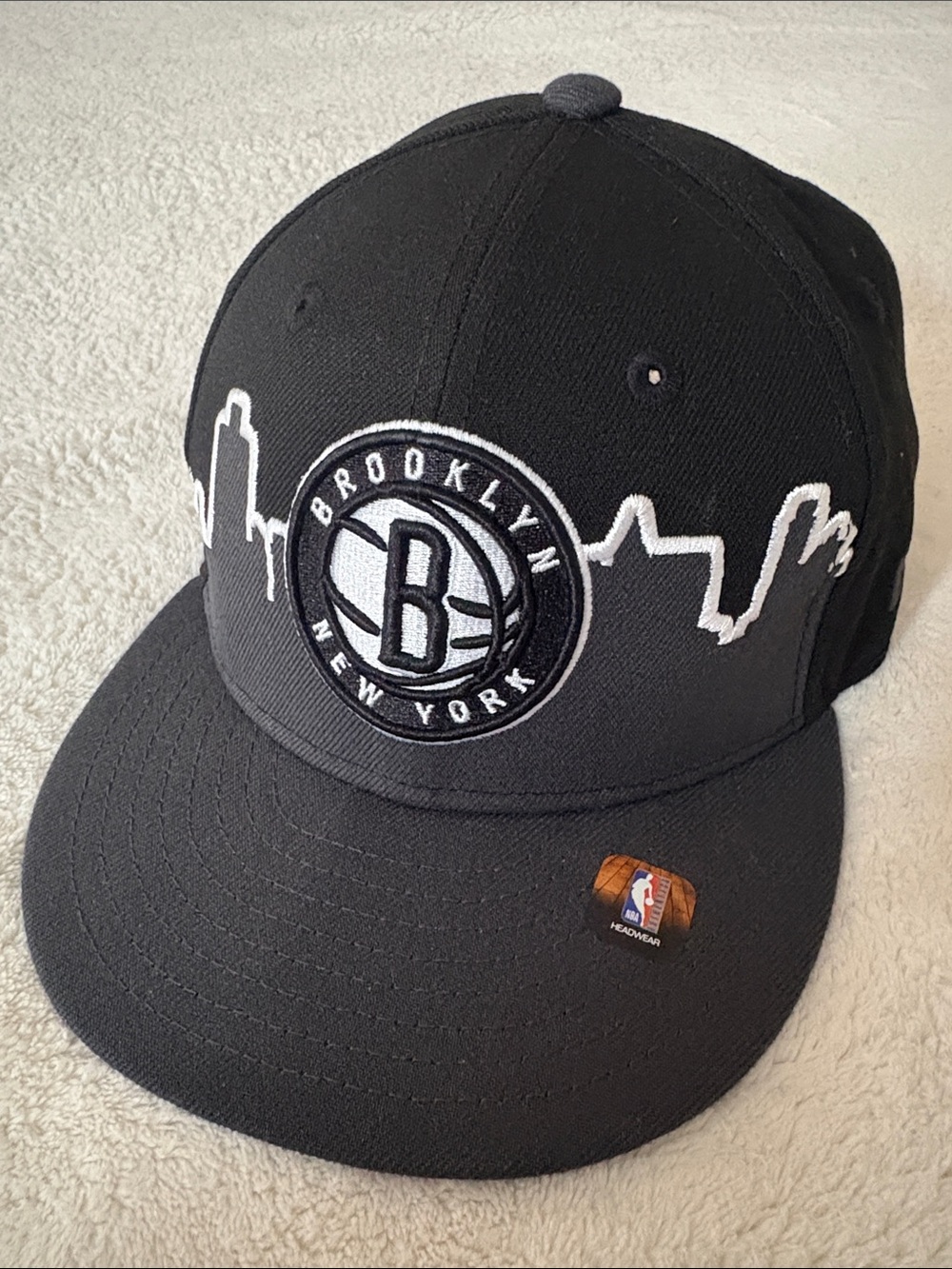 Brooklyn Nets Black New York Skyline Snapback Hat for youth